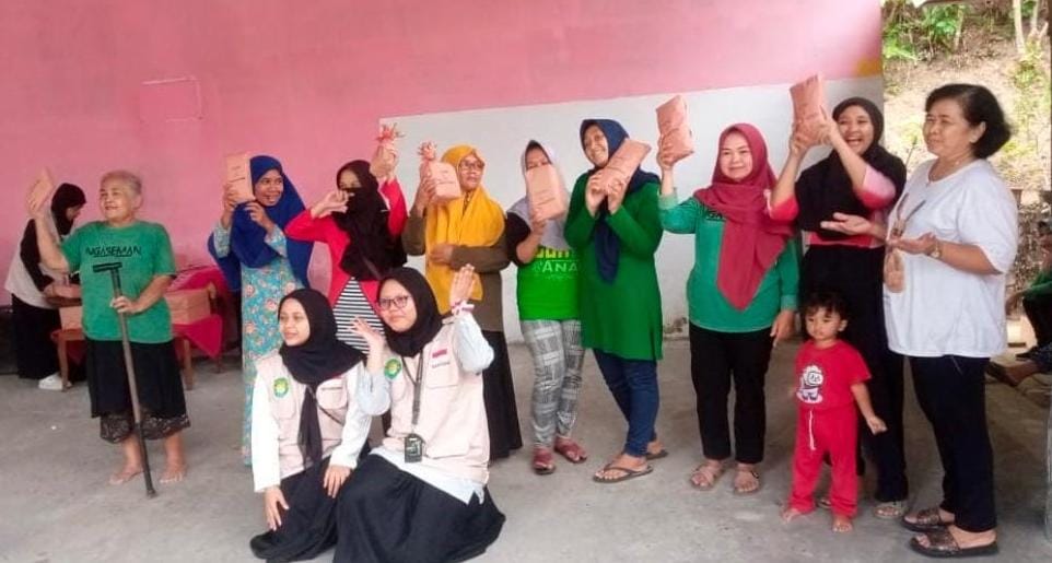 Peringati HUT Kemerdekaan RI ke-79, Lansia Padukuhan Ngaseman Adakan Berbagai Macam Lomba